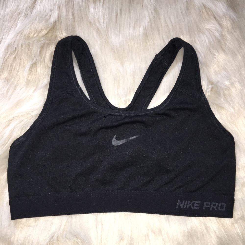 Nike pro sports bra!